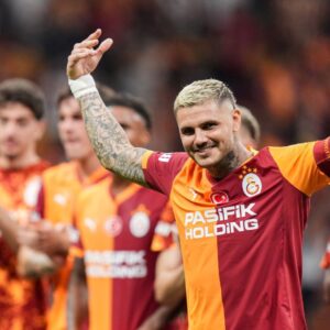 mauro icardi gozunu gheorghe haginin rekoruna dikti FrvFst5z