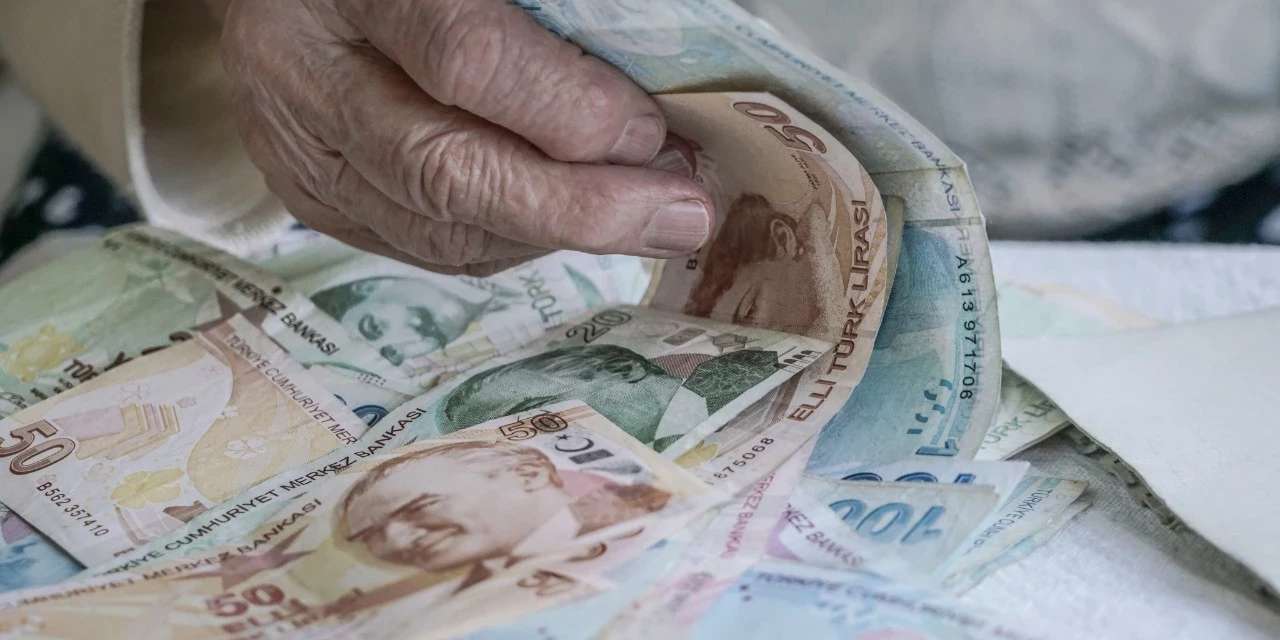 emekliye tum hesaplari yeniden yaptiracak kurala dikkat UIG62I7W