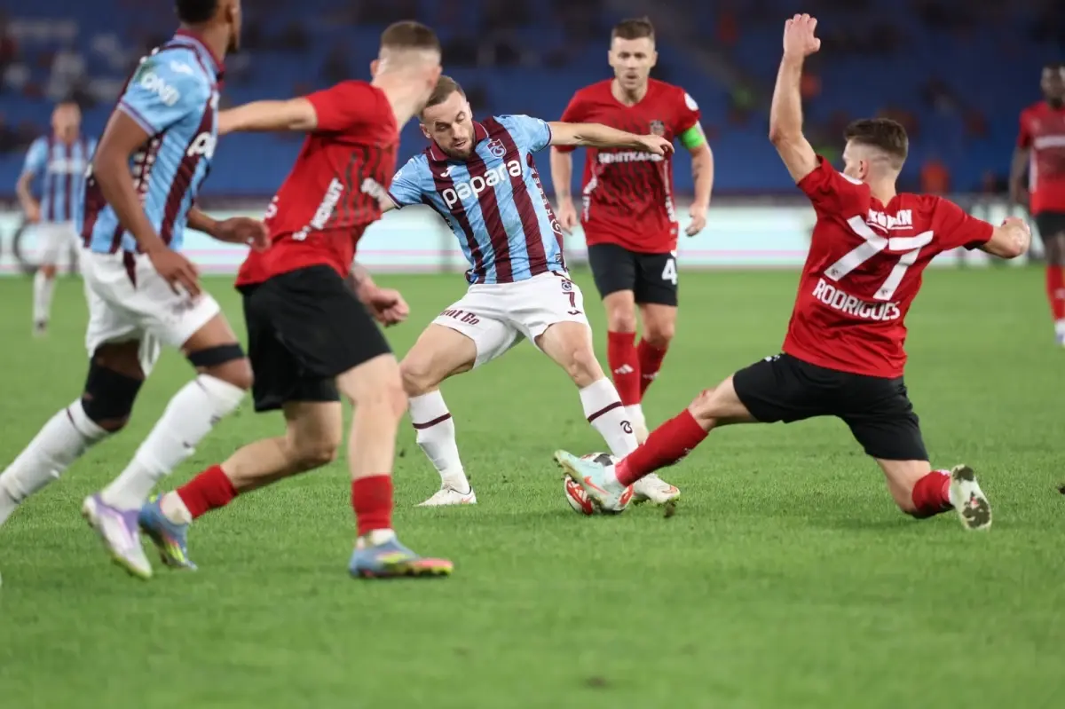 trabzonspor 1 puanla yetindi PJWmc9Wr