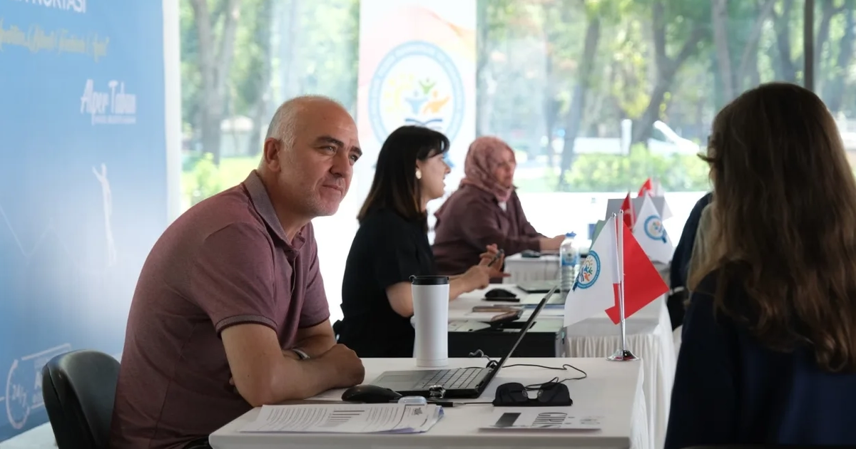 Inegol belediyesinden ogrencilere ucretsiz danismanlik GwFrCgzL