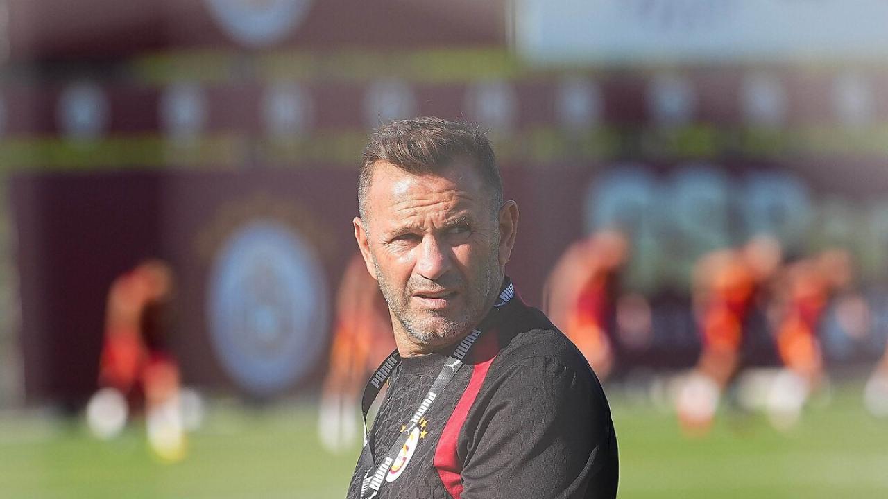 Okan buruk nesteri vurdu galatasarayda 4 kadro disi birden LpD7CNiJ